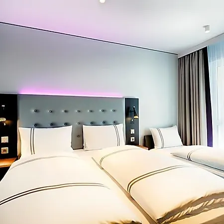 Acomhotel فندق 3*